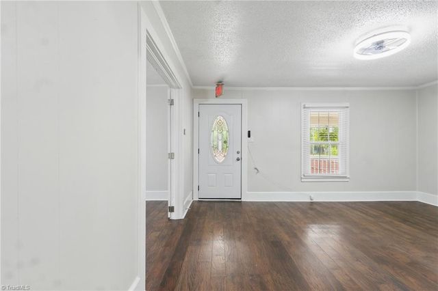 4624 Circle Drive, Winston-salem, NC 27105