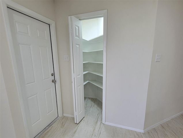 14122 Country Manor Drive, Sugar Land, TX 77498