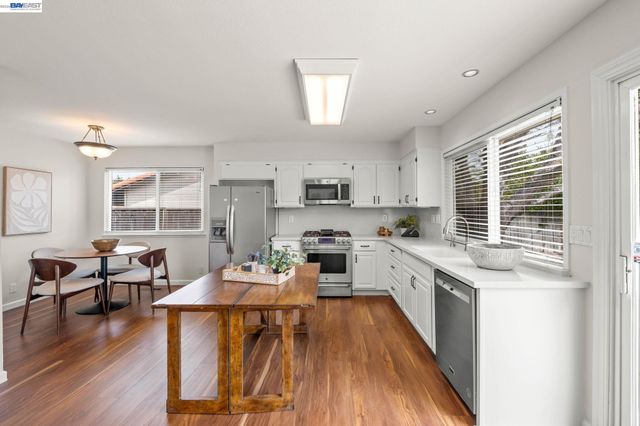 1166 Killarney St., Livermore, CA 94550