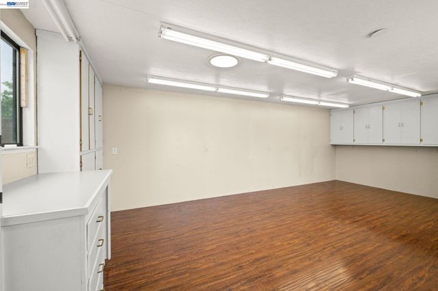 1166 Killarney St., Livermore, CA 94550