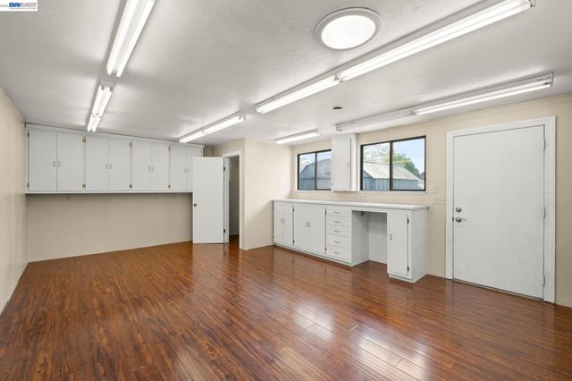 1166 Killarney St., Livermore, CA 94550