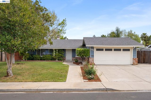 1166 Killarney St., Livermore, CA 94550