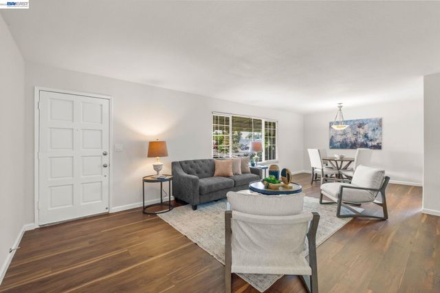 1166 Killarney St., Livermore, CA 94550