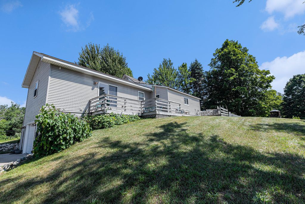 2540 Forrester Road, Gilmore Twp, MI 49635