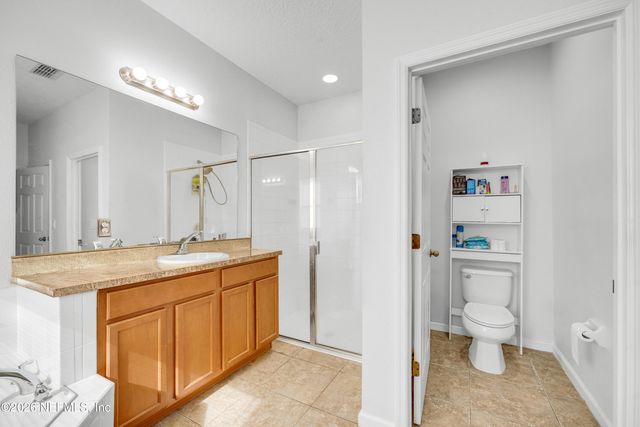 824 SUNNY STROLL DR Drive, Middleburg, FL 32068