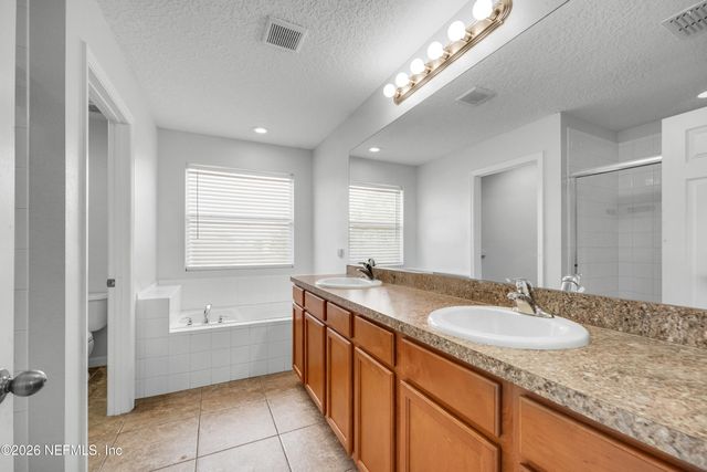 824 SUNNY STROLL DR Drive, Middleburg, FL 32068