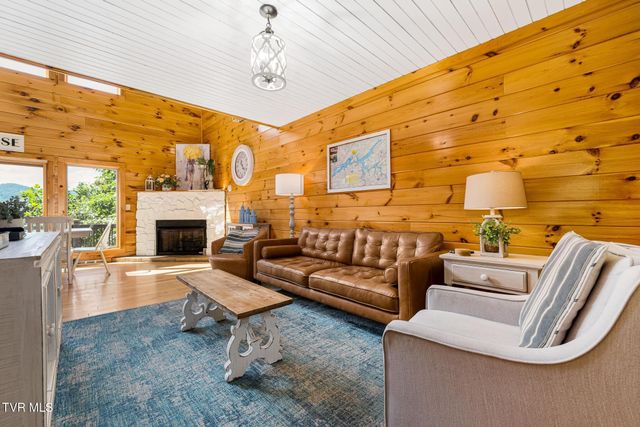 397 Lake Cabin Lane, Butler, TN 37640