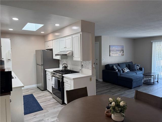 11138 Aqua Vista, Studio City, CA 91602
