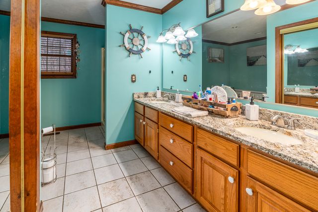 1870 N Lick Creek Road, Goreville, IL 62939