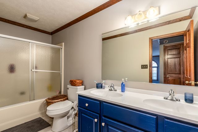 1870 N Lick Creek Road, Goreville, IL 62939