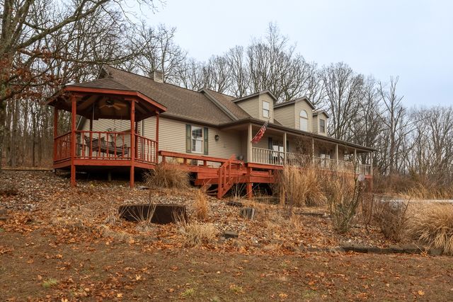1870 N Lick Creek Road, Goreville, IL 62939