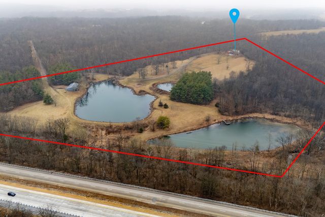 1870 N Lick Creek Road, Goreville, IL 62939