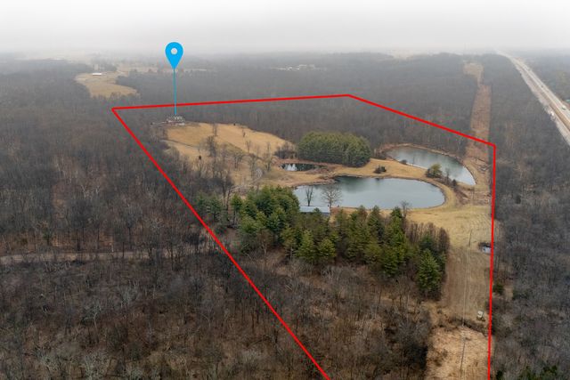 1870 N Lick Creek Road, Goreville, IL 62939