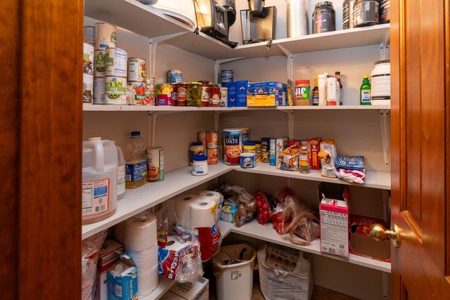 1870 N Lick Creek Road, Goreville, IL 62939