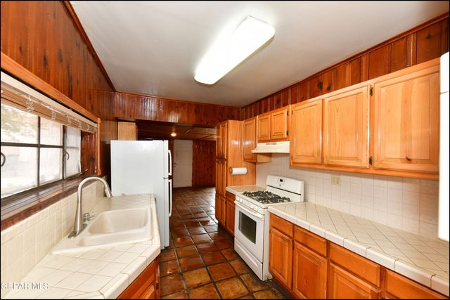 3421 TYLER Avenue, El Paso, TX 79930
