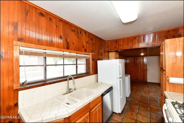 3421 TYLER Avenue, El Paso, TX 79930