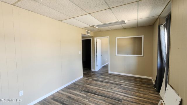 184 Sgt Prentiss Drive, Natchez, MS 39120