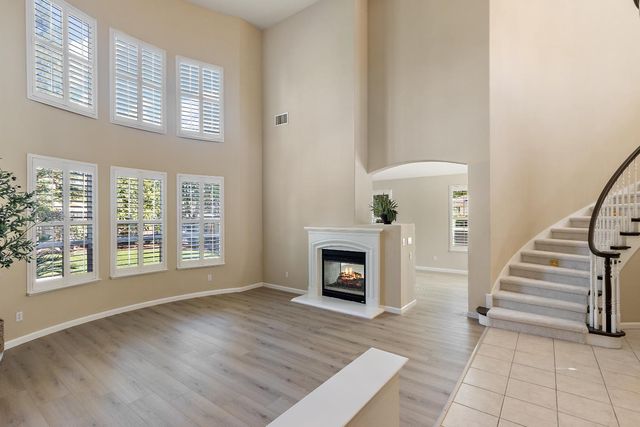 5631 Tufts St, Davis, CA 95618