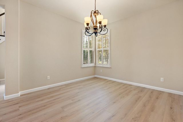 5631 Tufts St, Davis, CA 95618