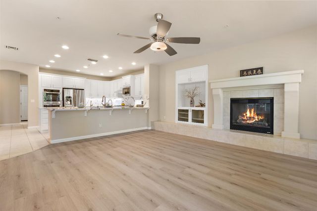 5631 Tufts St, Davis, CA 95618