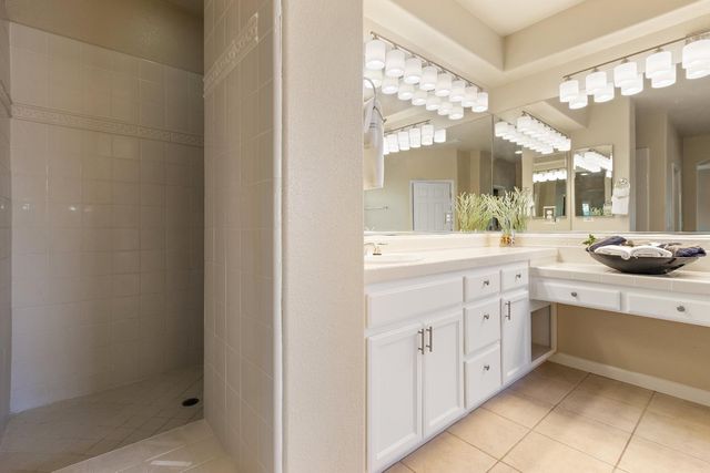 5631 Tufts St, Davis, CA 95618