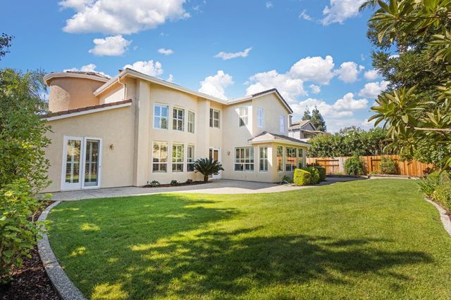 5631 Tufts St, Davis, CA 95618