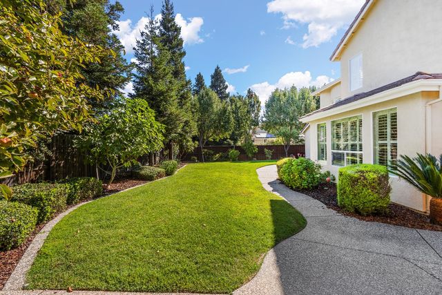 5631 Tufts St, Davis, CA 95618