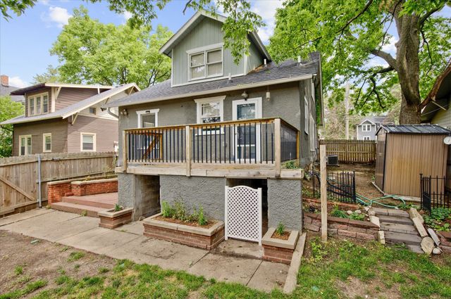 830 Euclid Avenue, Des Moines, IA 50313