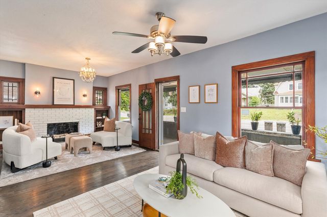 830 Euclid Avenue, Des Moines, IA 50313