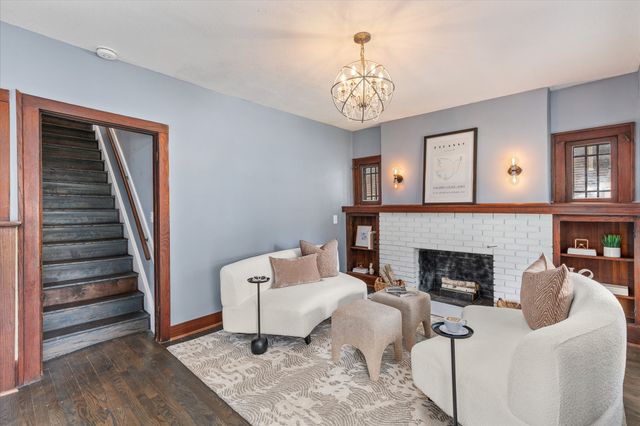 830 Euclid Avenue, Des Moines, IA 50313