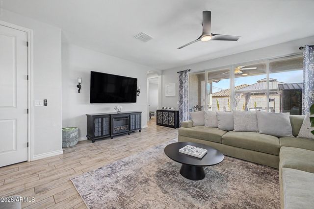 3452 W Dreamy Draw Drive, San Tan Valley, AZ 85144
