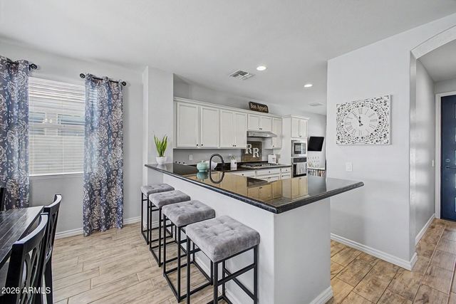 3452 W Dreamy Draw Drive, San Tan Valley, AZ 85144