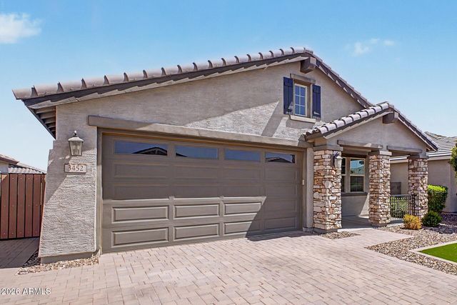 3452 W Dreamy Draw Drive, San Tan Valley, AZ 85144
