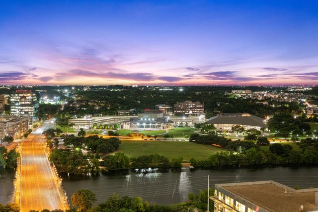 210 Lavaca ST 1902, Austin, TX 78701