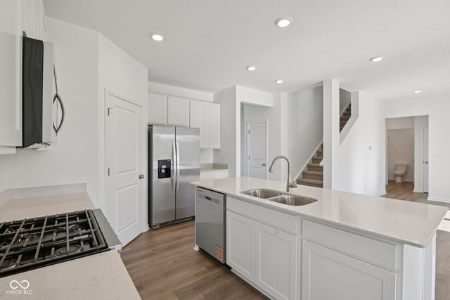 8097 Wesleyan Drive, Avon, IN 46123