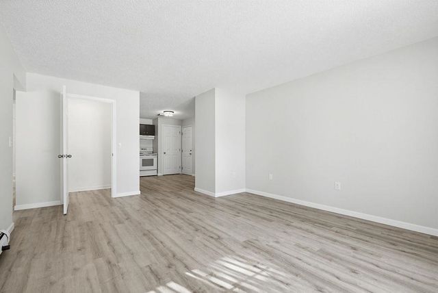 15 Northbrook Dr Unit 1512, Manchester, NH 03102