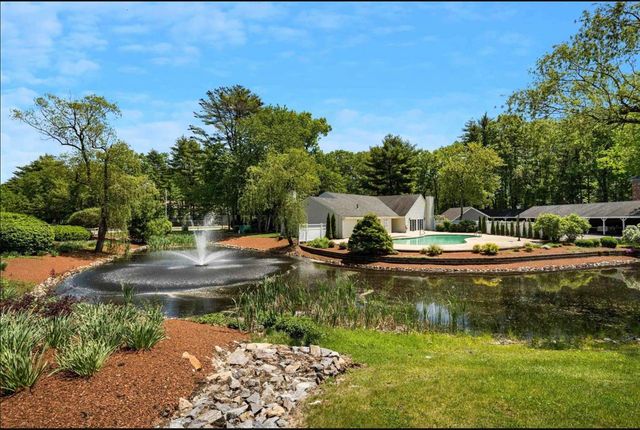 15 Northbrook Dr Unit 1512, Manchester, NH 03102