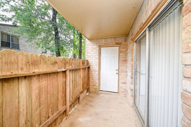 16303 Lyons School Road 703, Spring, TX 77379
