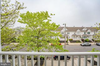 19 CLIPPER CT, Atlantic City, NJ 08401