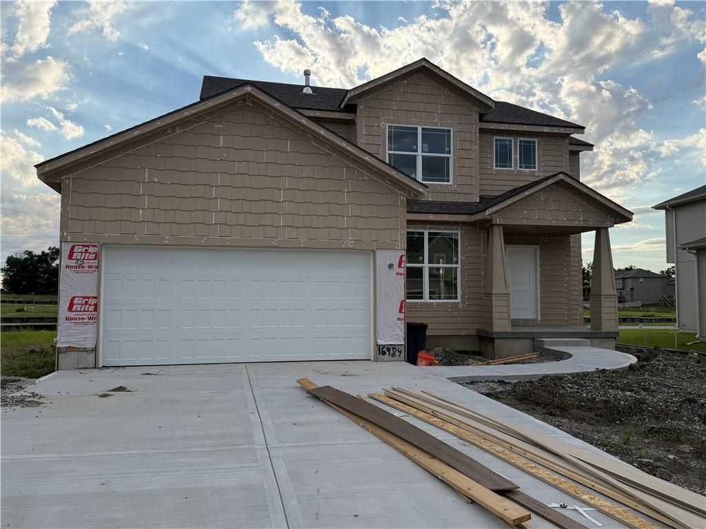 16984 S Mahaffie Street, Olathe, KS 66062