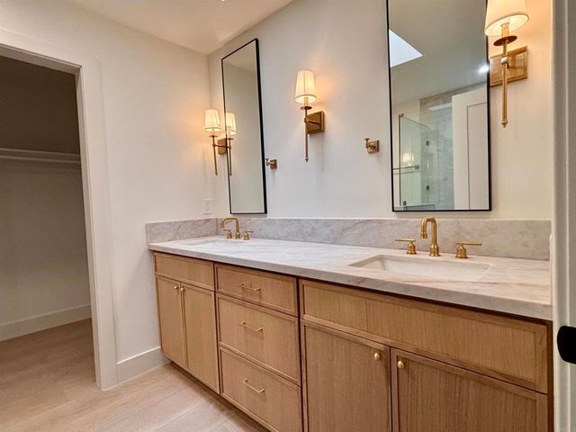 6739 Cantil Street, Carlsbad, CA 92009