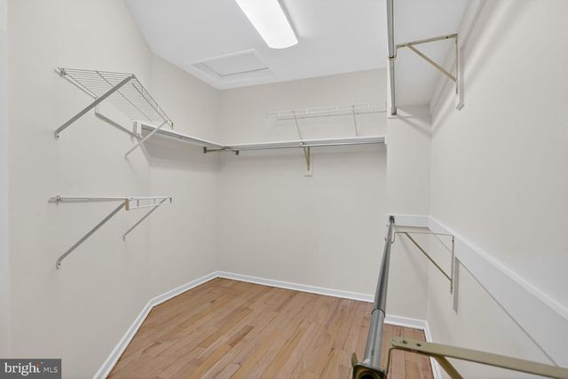 2028 BEACON PL, Reston, VA 20191