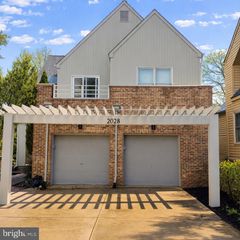 2028 BEACON PL, Reston, VA 20191
