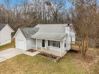 5781 Creekside Drive, Rex, GA 30273