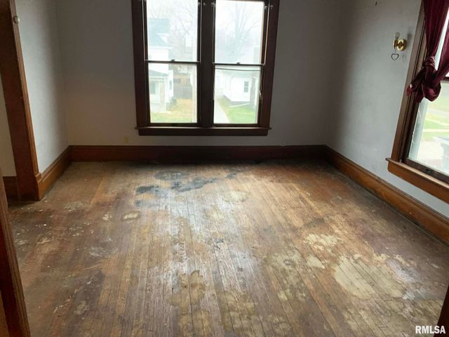 1631 N CALIFORNIA Avenue, Peoria, IL 61603