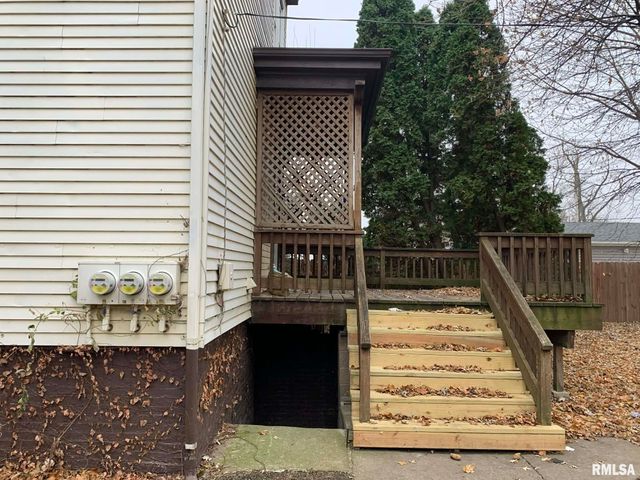 1631 N CALIFORNIA Avenue, Peoria, IL 61603