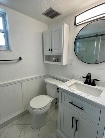 6067 43RD TERRACE N, Kenneth City, FL 33709