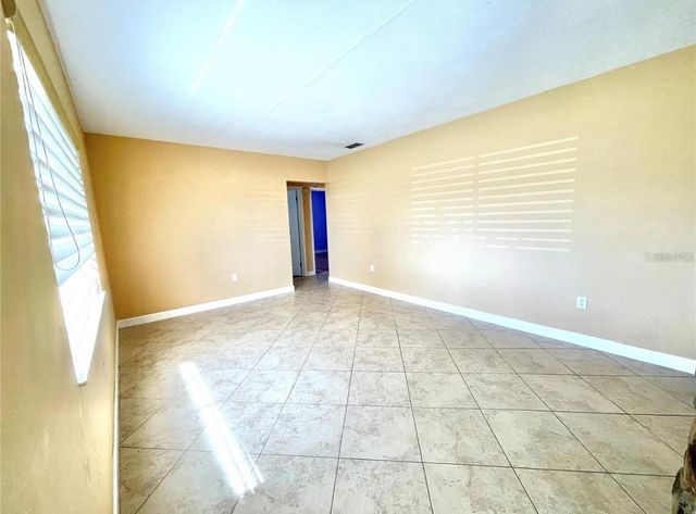 6067 43RD TERRACE N, Kenneth City, FL 33709