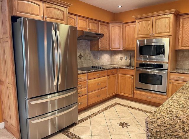 6067 43RD TERRACE N, Kenneth City, FL 33709