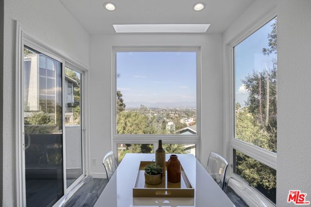 4110 Vanetta Place, Studio City (los Angeles), CA 91604